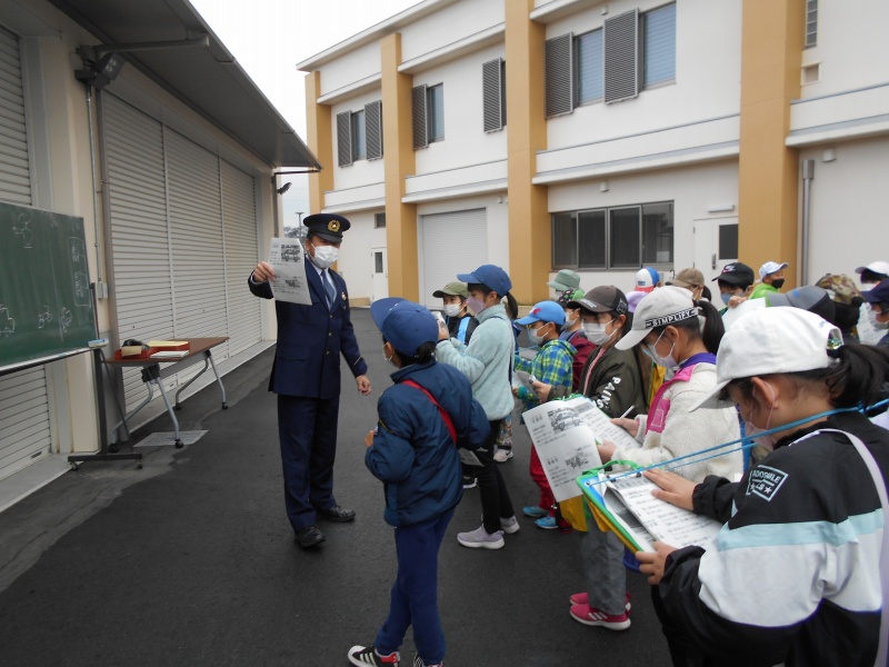 3年生：甲斐警察署】22/12/6 – 敷島小学校